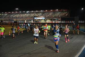 BIB: 
                            <button type="button" onclick="openModal(23919089)" class="btn btn-primary btn-sm float-right btn-popup" data-toggle="modal" data-target=".modal-high-quality">
                        <i class="fas fa-shopping-cart"></i> Add to Cart
                    </button>
                                            <button type="button" onclick="isThisMe(23919089, true)" class="btn btn-success btn-sm float-right btn-popup btn-isme hidden" data-toggle="tooltip" data-placement="bottom" title="นี่คือรูปของคุณใช่ไหม คลิกที่นี่เพื่อเอาเข้าอัลบั้ม">
                        <i class="fas fa-plus"></i> Add to album
                    </button>
                    <button type="button" onclick="isThisMe(23919089, false)" class="btn btn-warning btn-sm float-right btn-popup btn-isnotme hidden">
                        <i class="fas fa-ban"></i> Remove from album
                    </button>